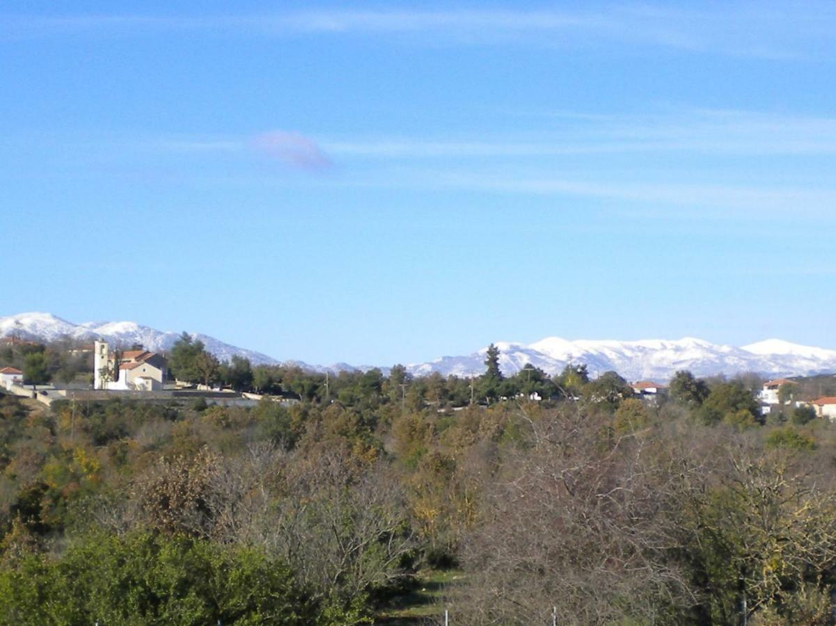 Stone House In A Quiet Landscape, Leonidion Villa Exteriör bild